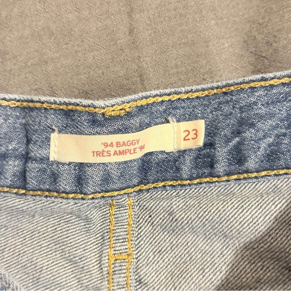Levi's Light Blue Distressed Straight Leg Jeans - Picture 4 of 4